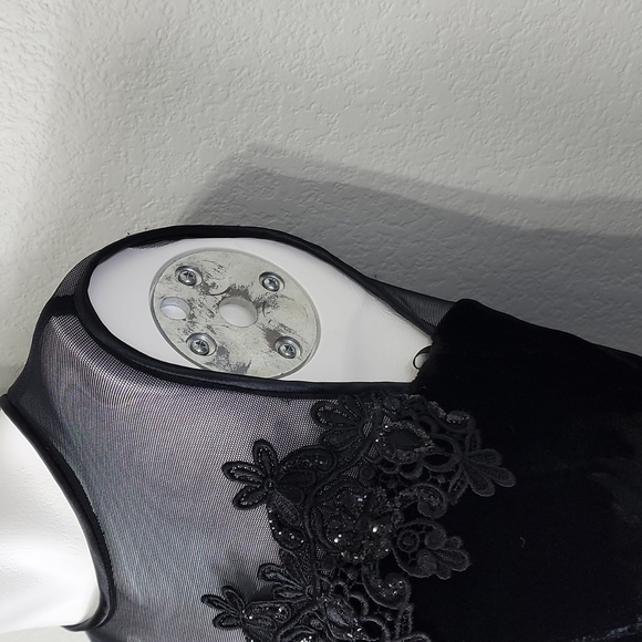 Vntg Scott McClintock Black Crushed Velvet Lace Bodice Dress Size 4 - Picture 11 of 12